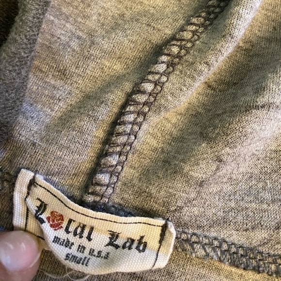 {Local Lab} Camo and Roses Crop Top Lined Hoodie - Picture 7 of 7